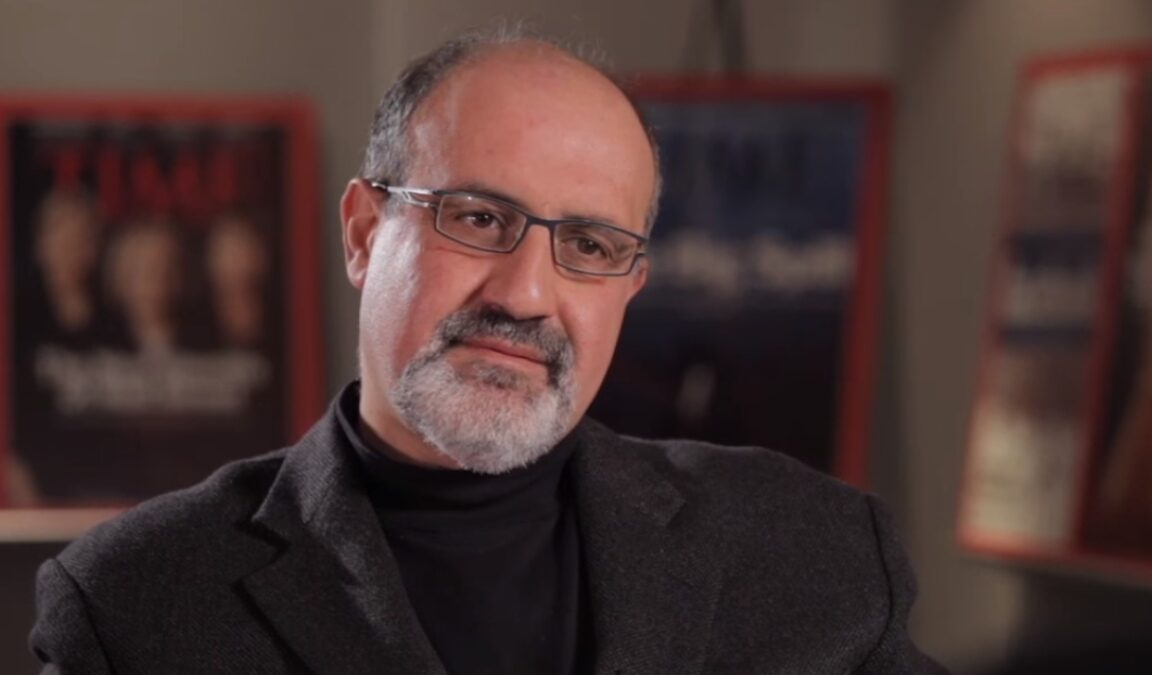 Насим Талеб е ливанско-американски икономист и есеист. Работи до 2004