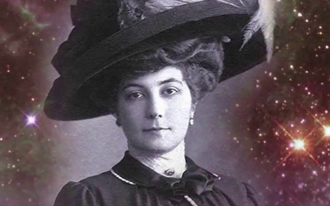 Елена Рьорих 12 февруари 1879 г – 5 октомври 1955